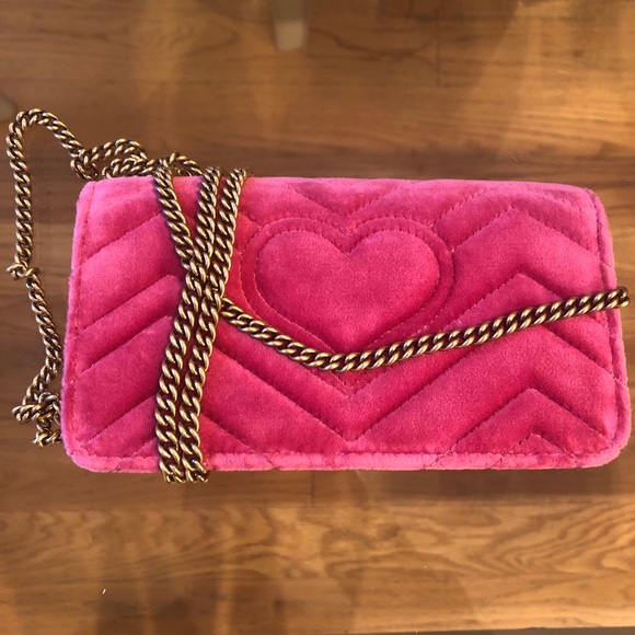 TWICE HOST PICK🥰❤️🥰Gucci Marmont Velvet Love Mini Shoulder Bag Pink - Picture 5 of 10